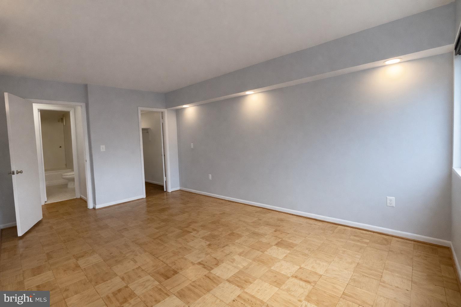 TAKOMA PARK - Residential