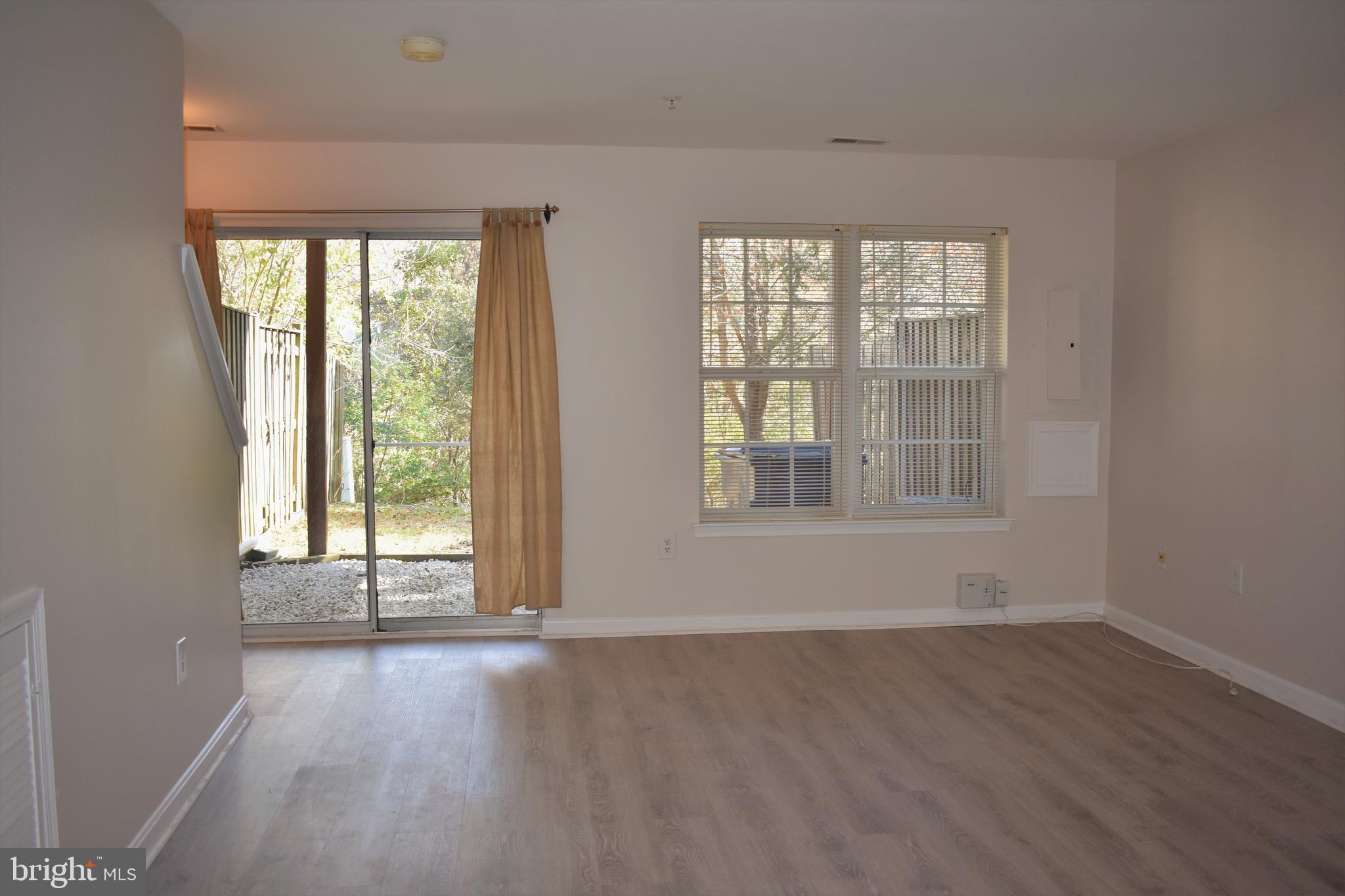 NEELSVILLE ESTATES - Residential Lease