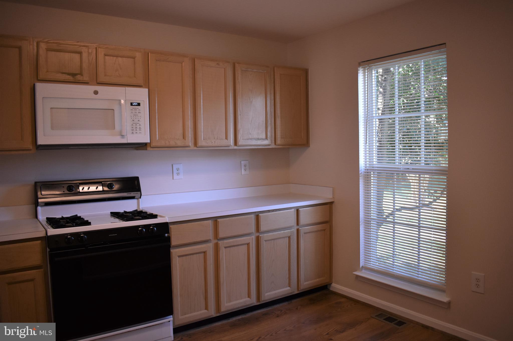 NEELSVILLE ESTATES - Residential Lease