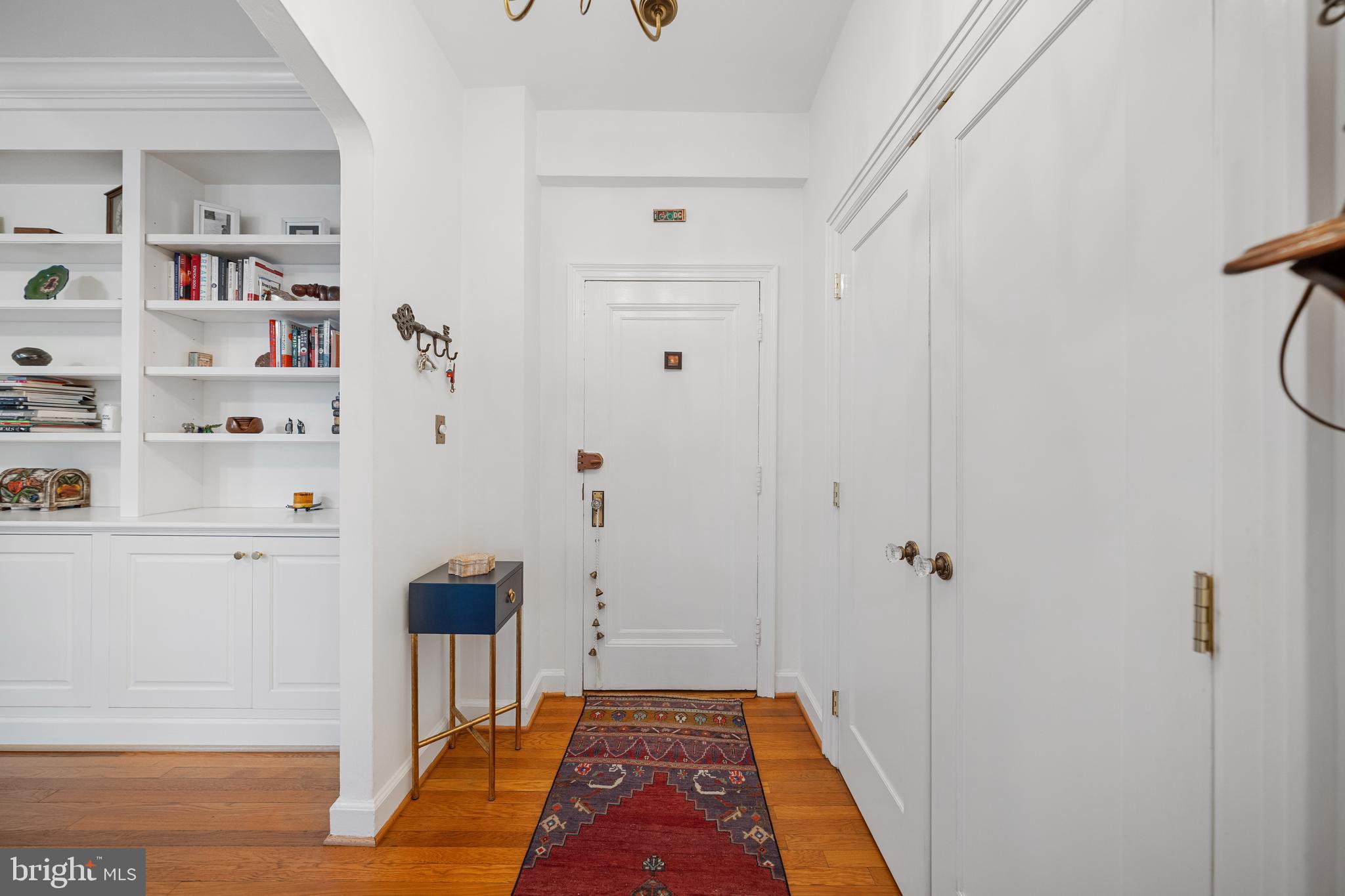 2737 DEVONSHIRE PLACE NW 321