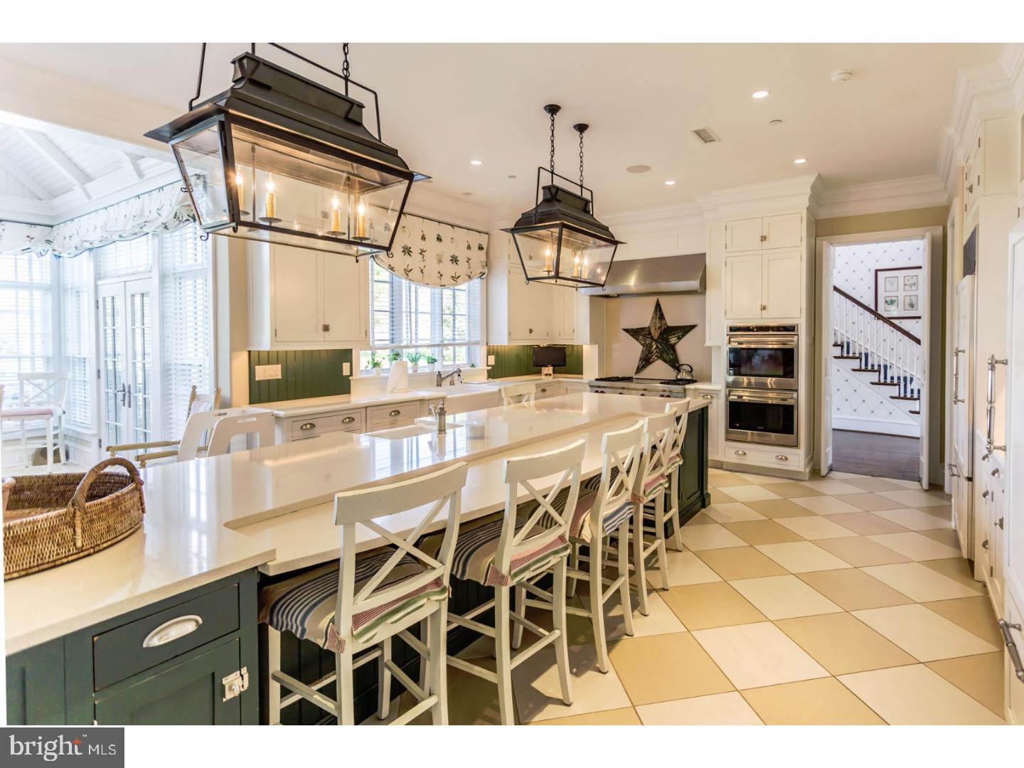 WHITE HORSE - Residential