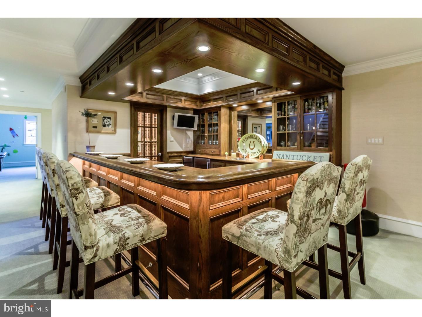 WHITE HORSE - Residential