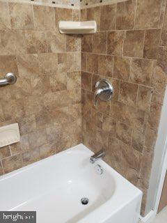 ARLINGTON - Residential