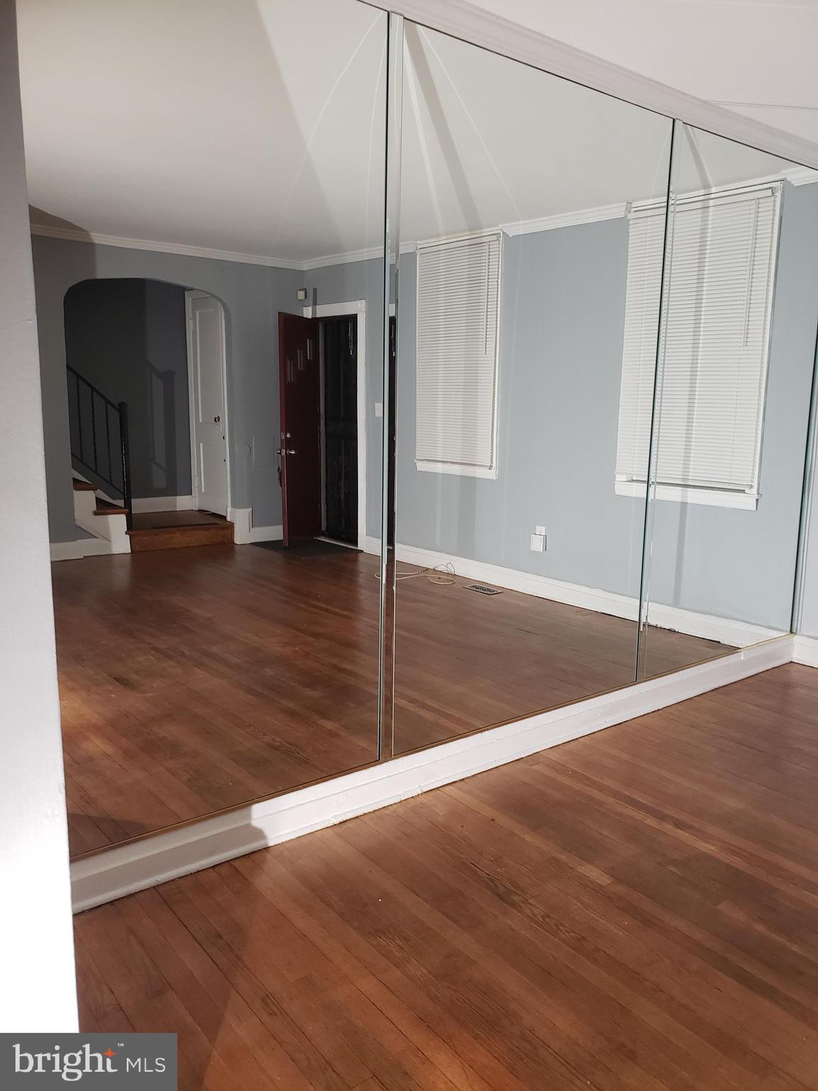 ARLINGTON - Residential