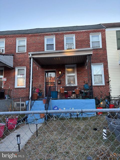 Townhouse For Sale - 5358 Cuthbert Avenue<br/> BALTIMORE, MD 21215