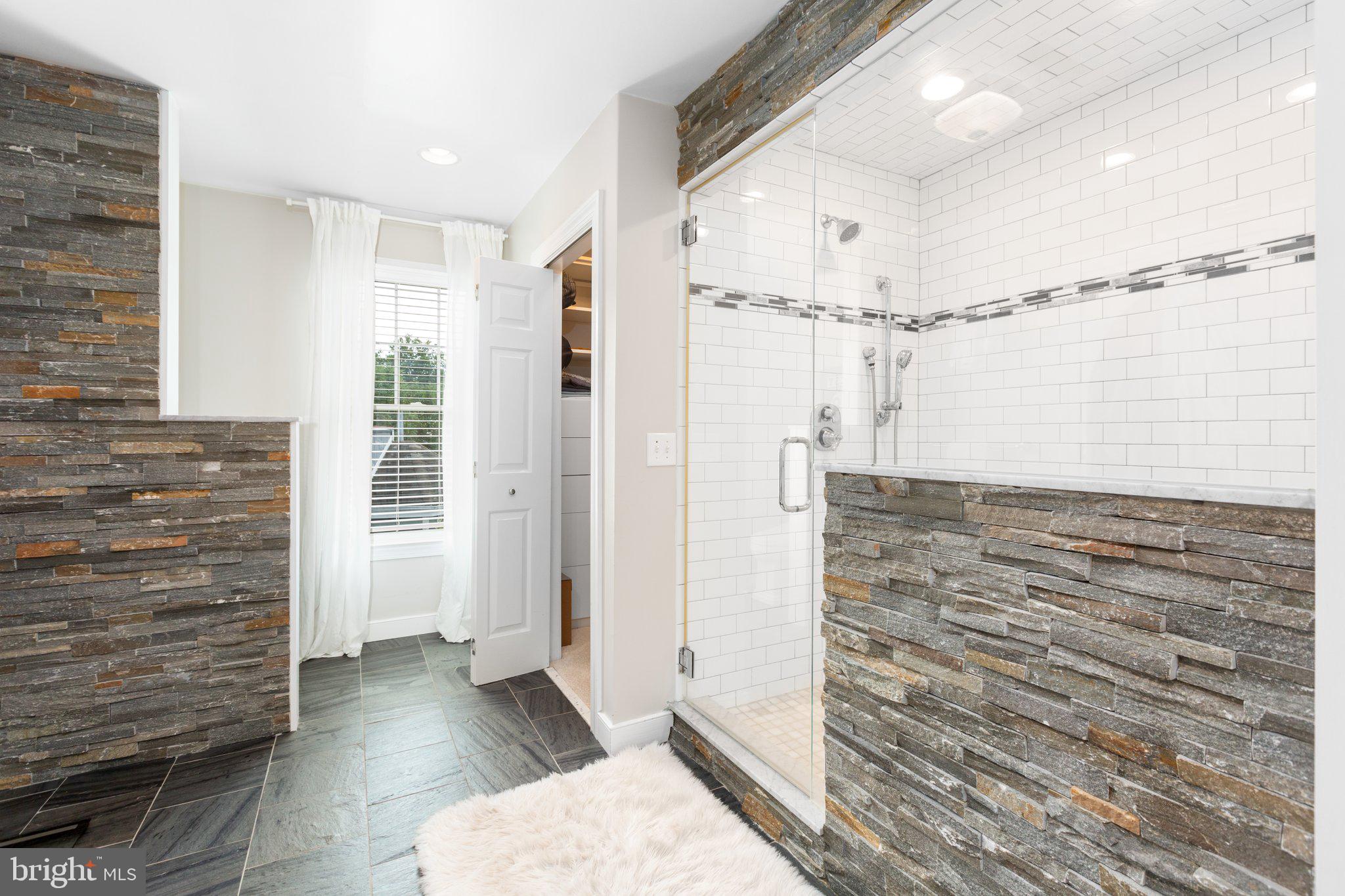 DOWNTOWN FREDERICKSBURG - Residential