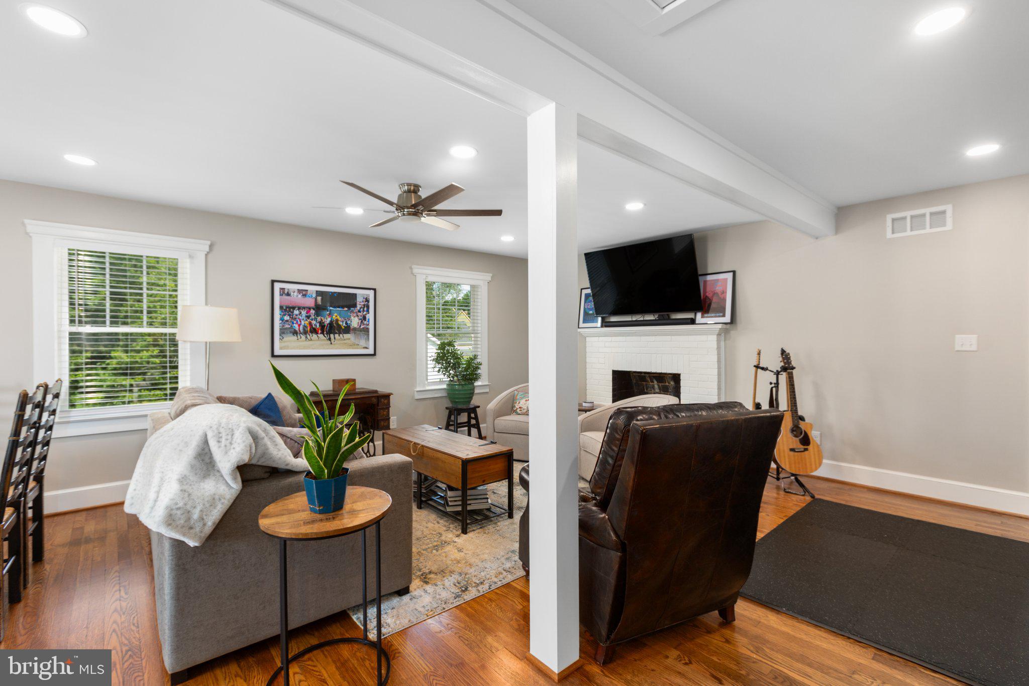 DOWNTOWN FREDERICKSBURG - Residential