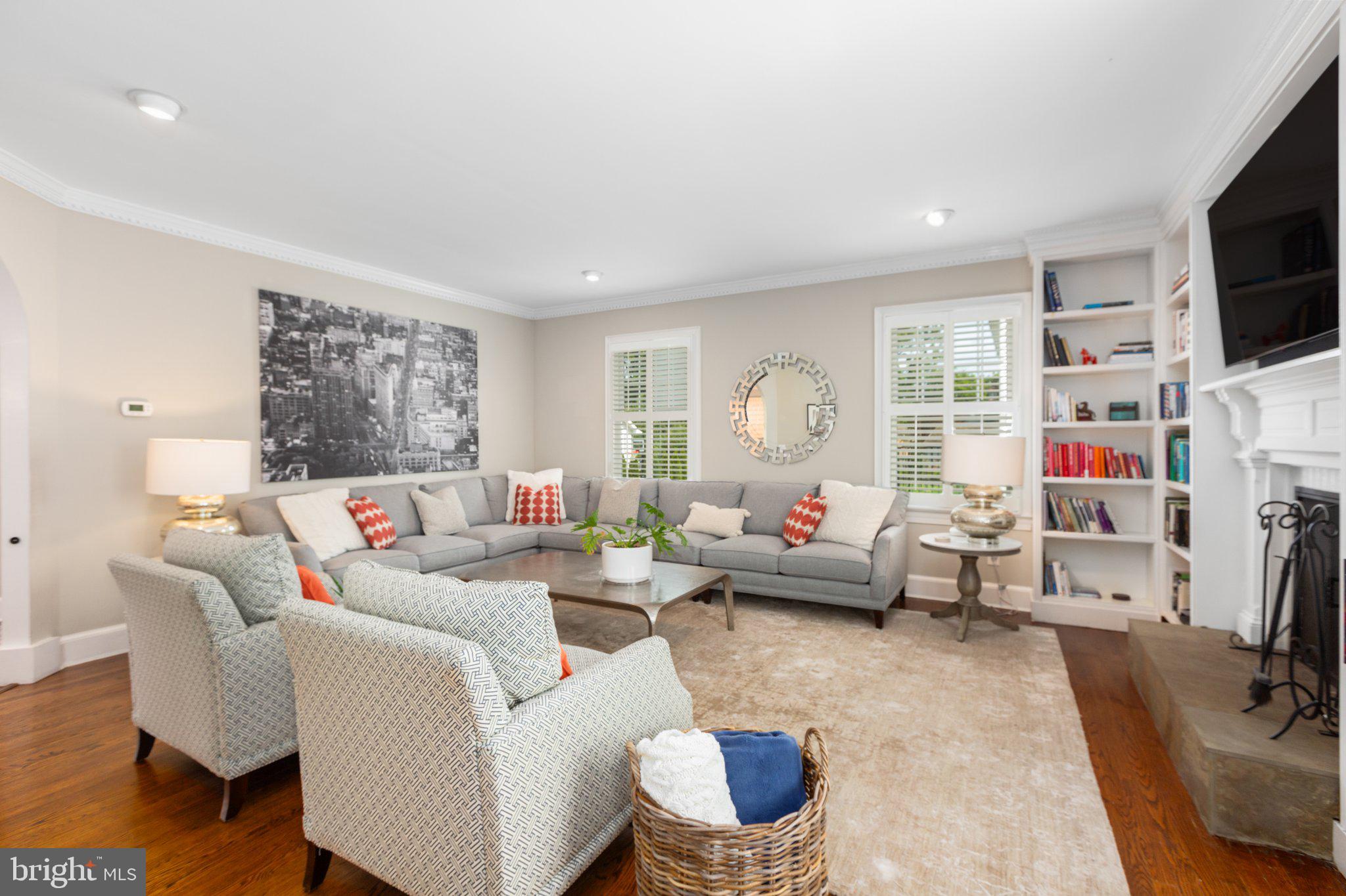 DOWNTOWN FREDERICKSBURG - Residential