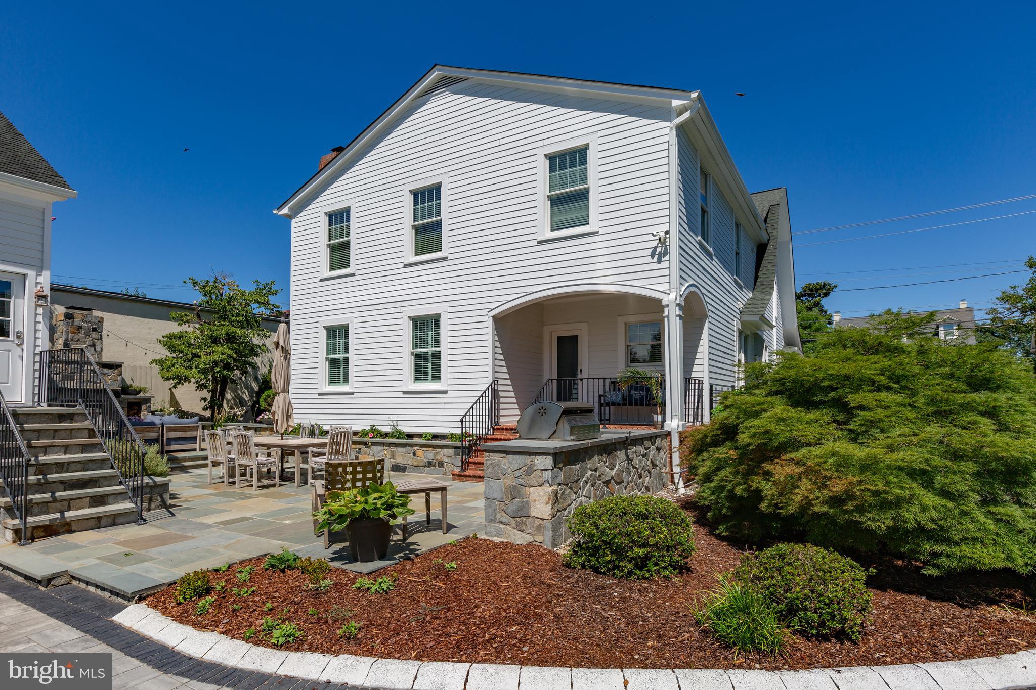 DOWNTOWN FREDERICKSBURG - Residential