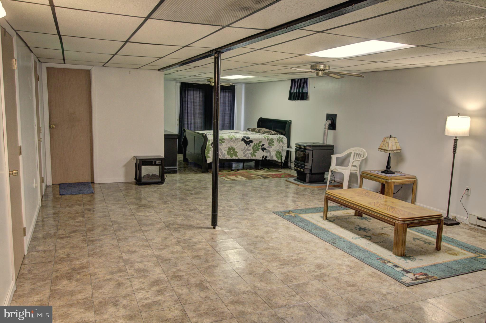 BALTIMORE HIGHLANDS - Residential