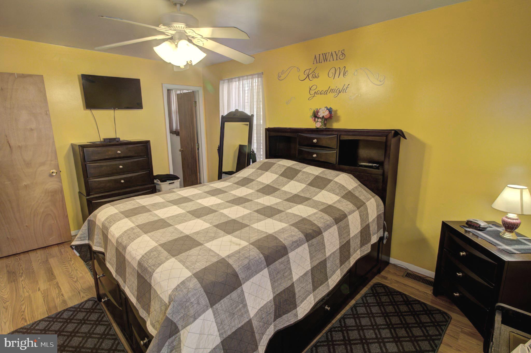 BALTIMORE HIGHLANDS - Residential