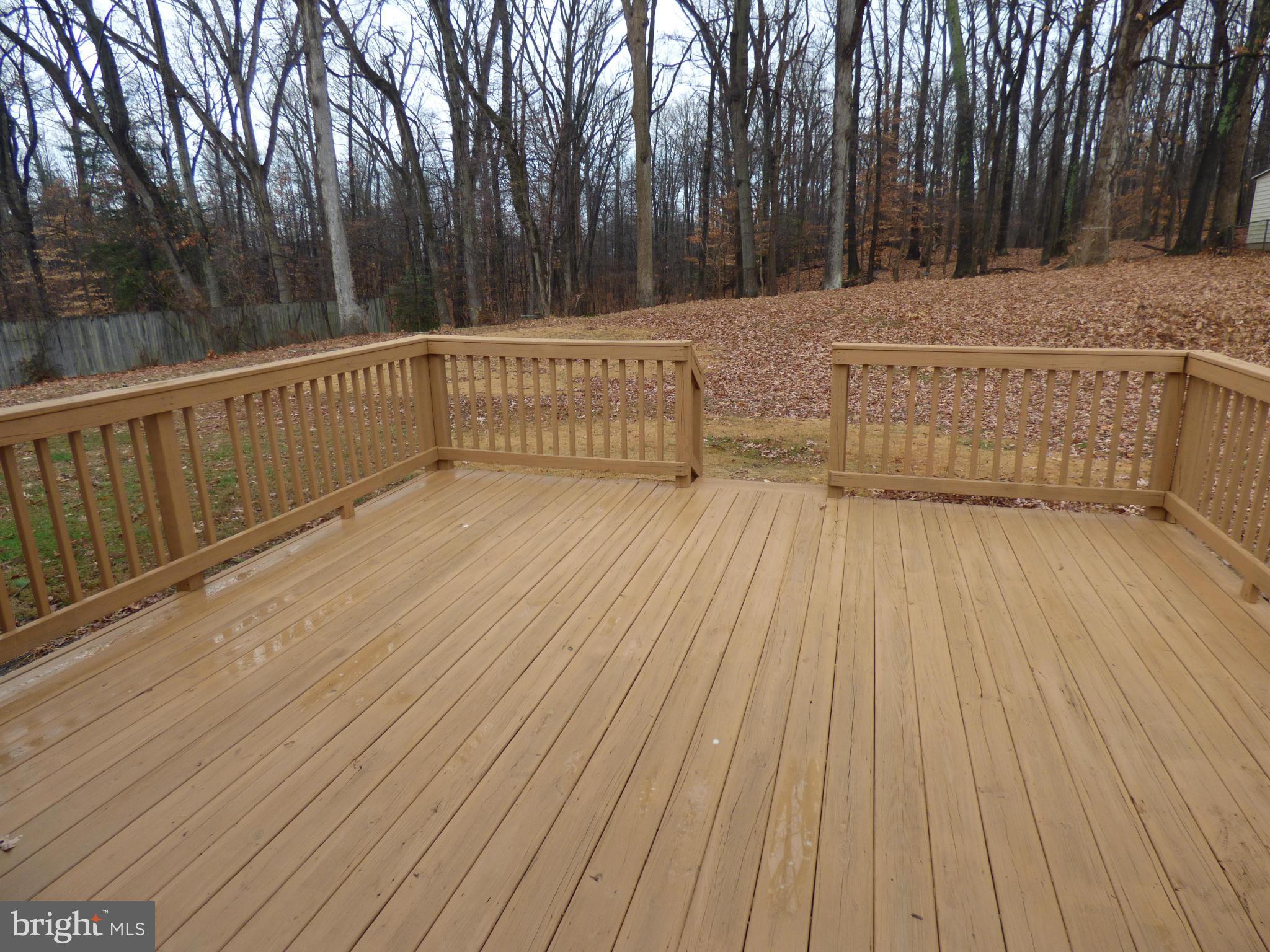 KINGSTON MANOR - Residential