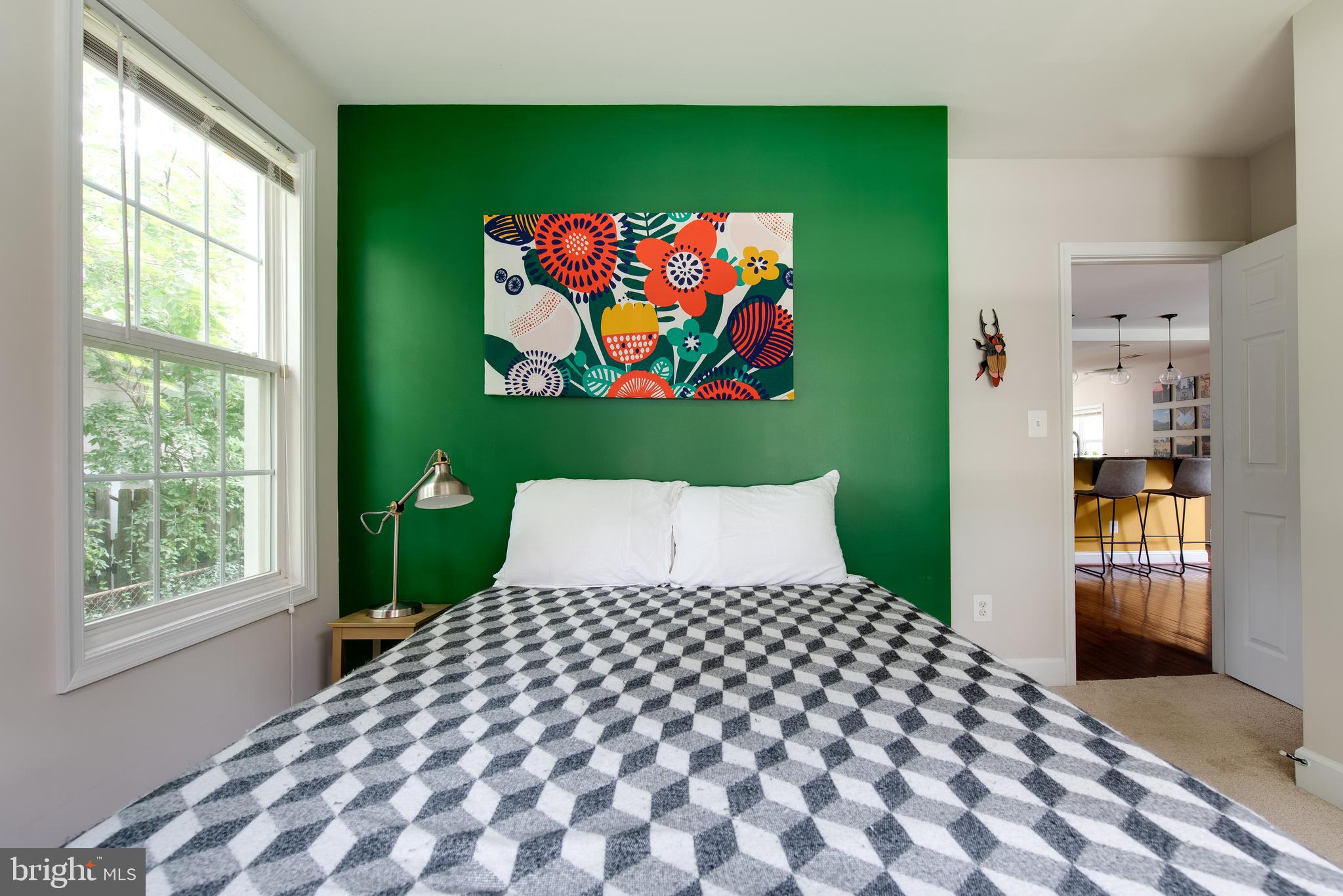 HYATTSVILLE HILLS - Residential