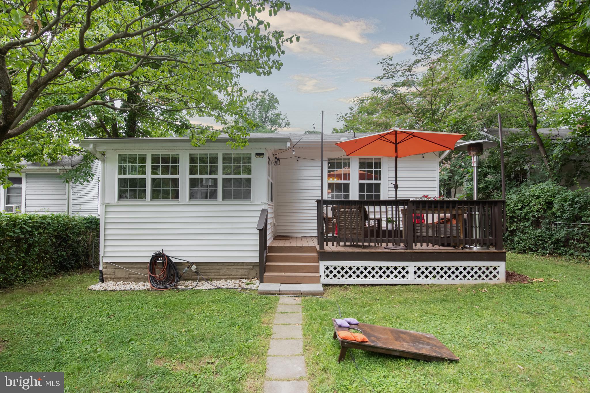 HYATTSVILLE HILLS - Residential