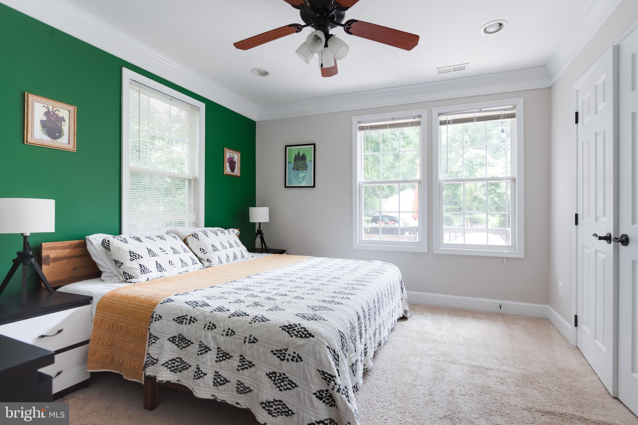 HYATTSVILLE HILLS - Residential