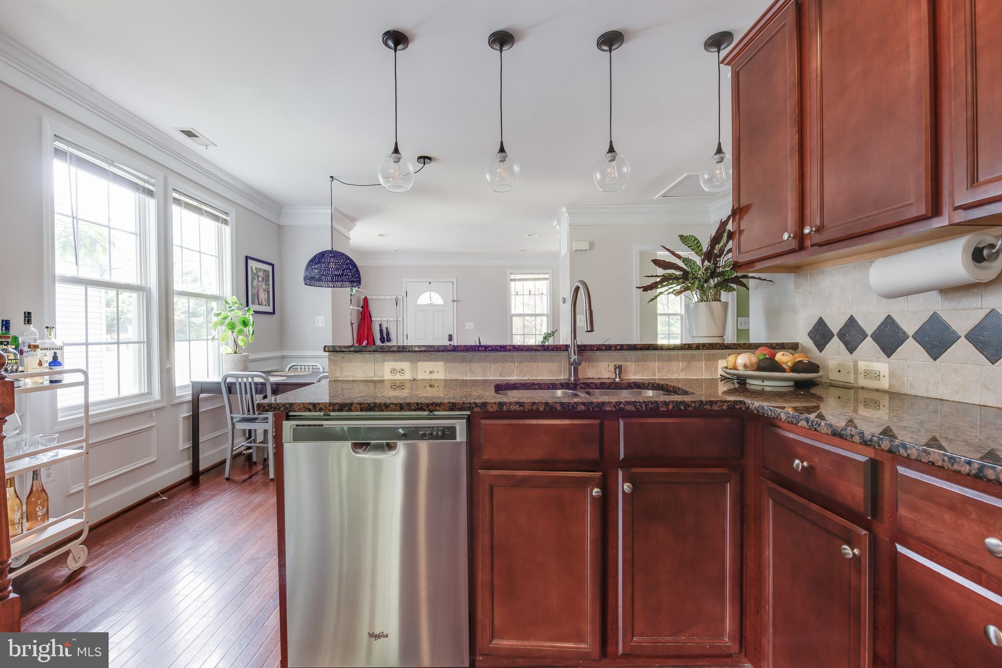 HYATTSVILLE HILLS - Residential