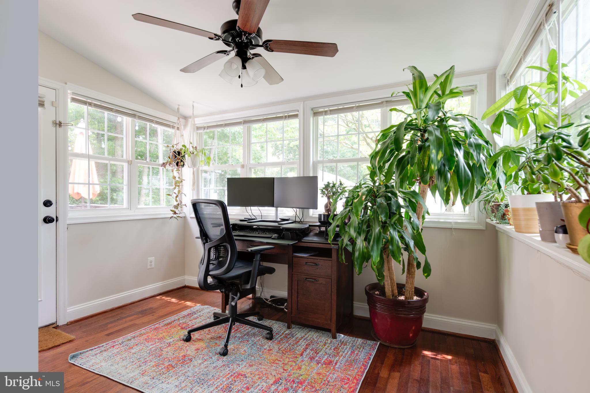 HYATTSVILLE HILLS - Residential