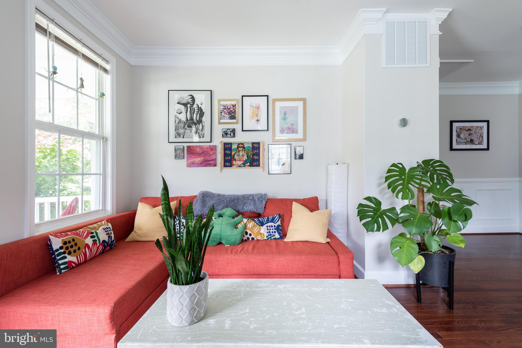 HYATTSVILLE HILLS - Residential