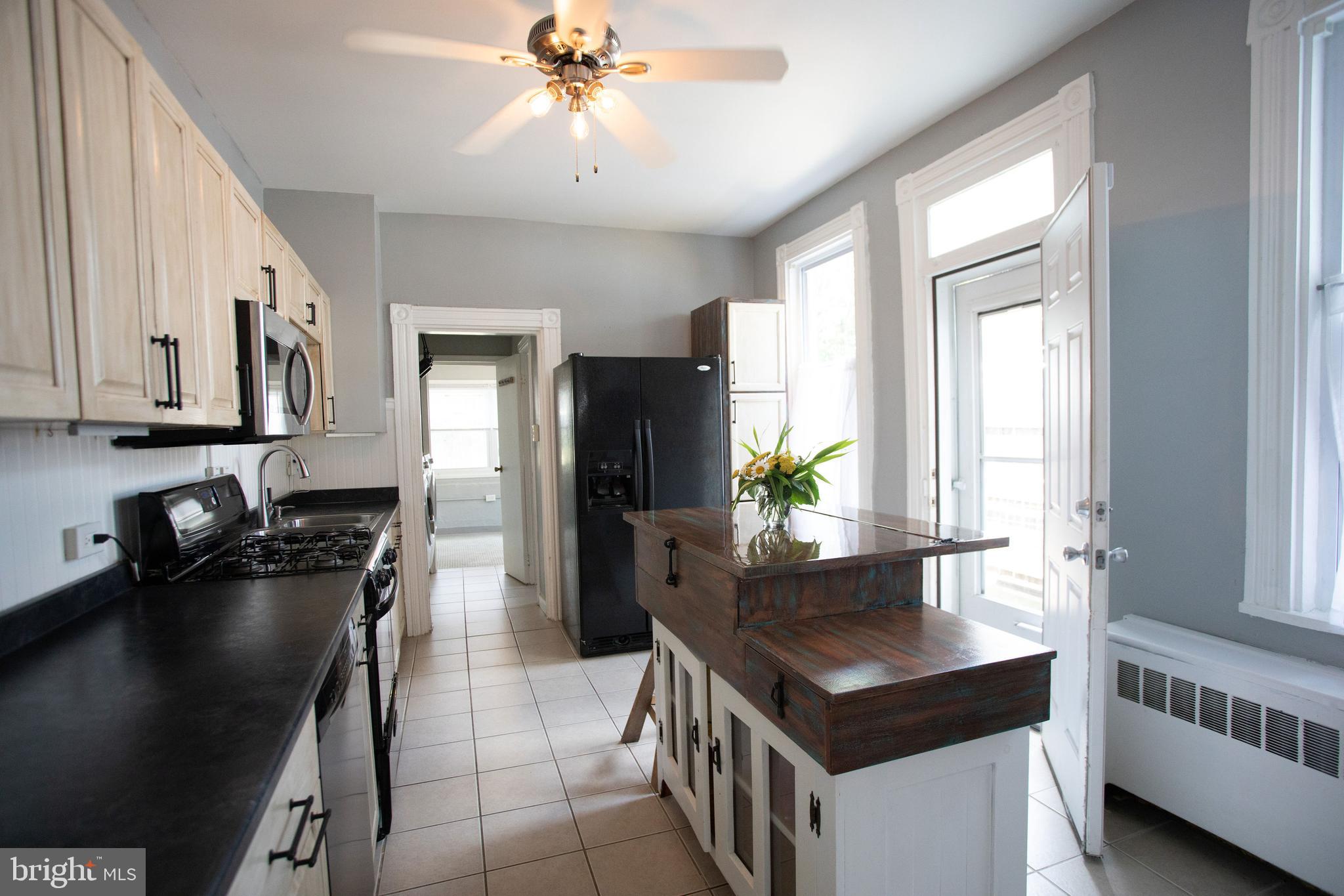 CABBAGE HILL - Residential