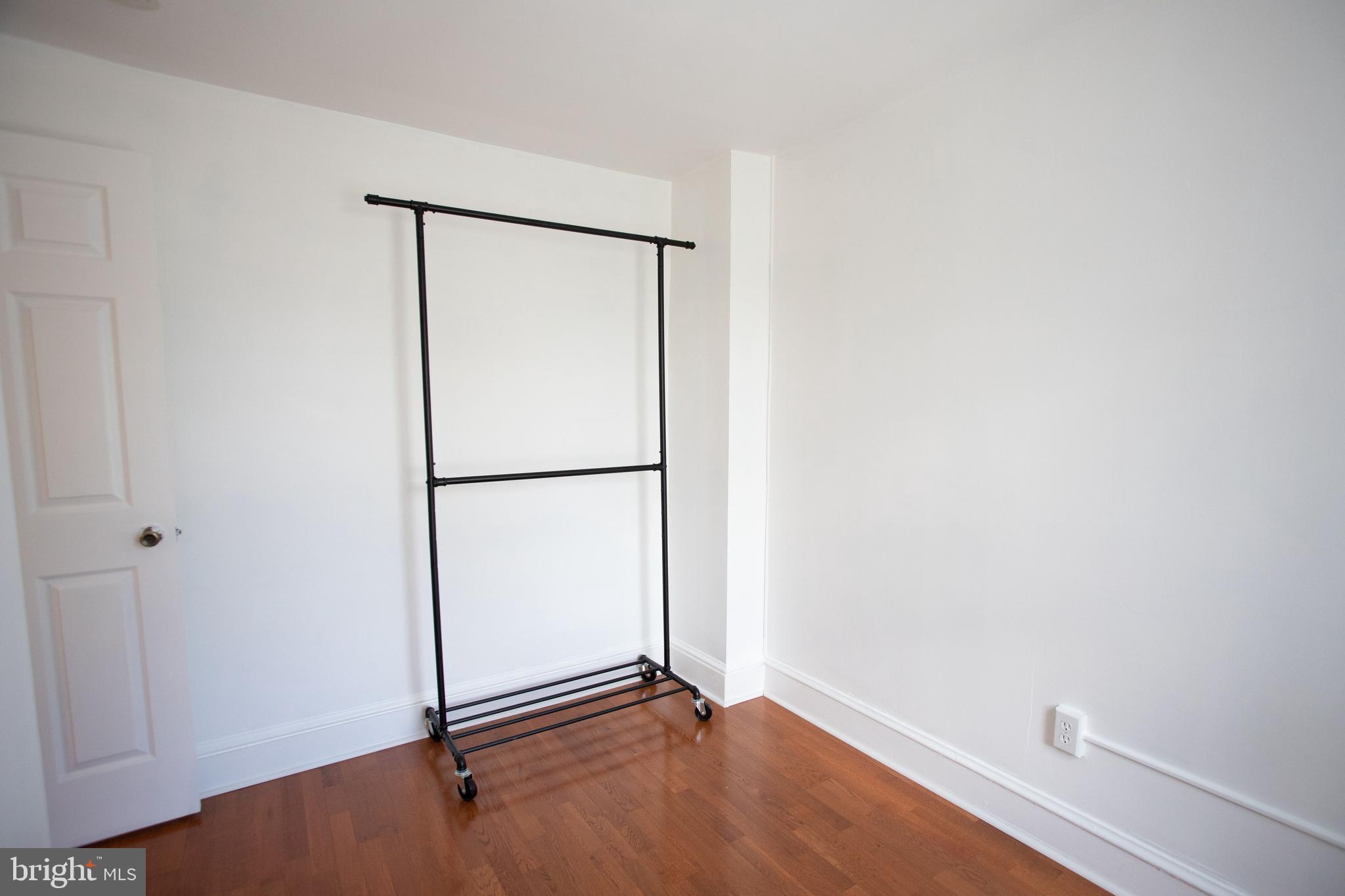 CABBAGE HILL - Residential