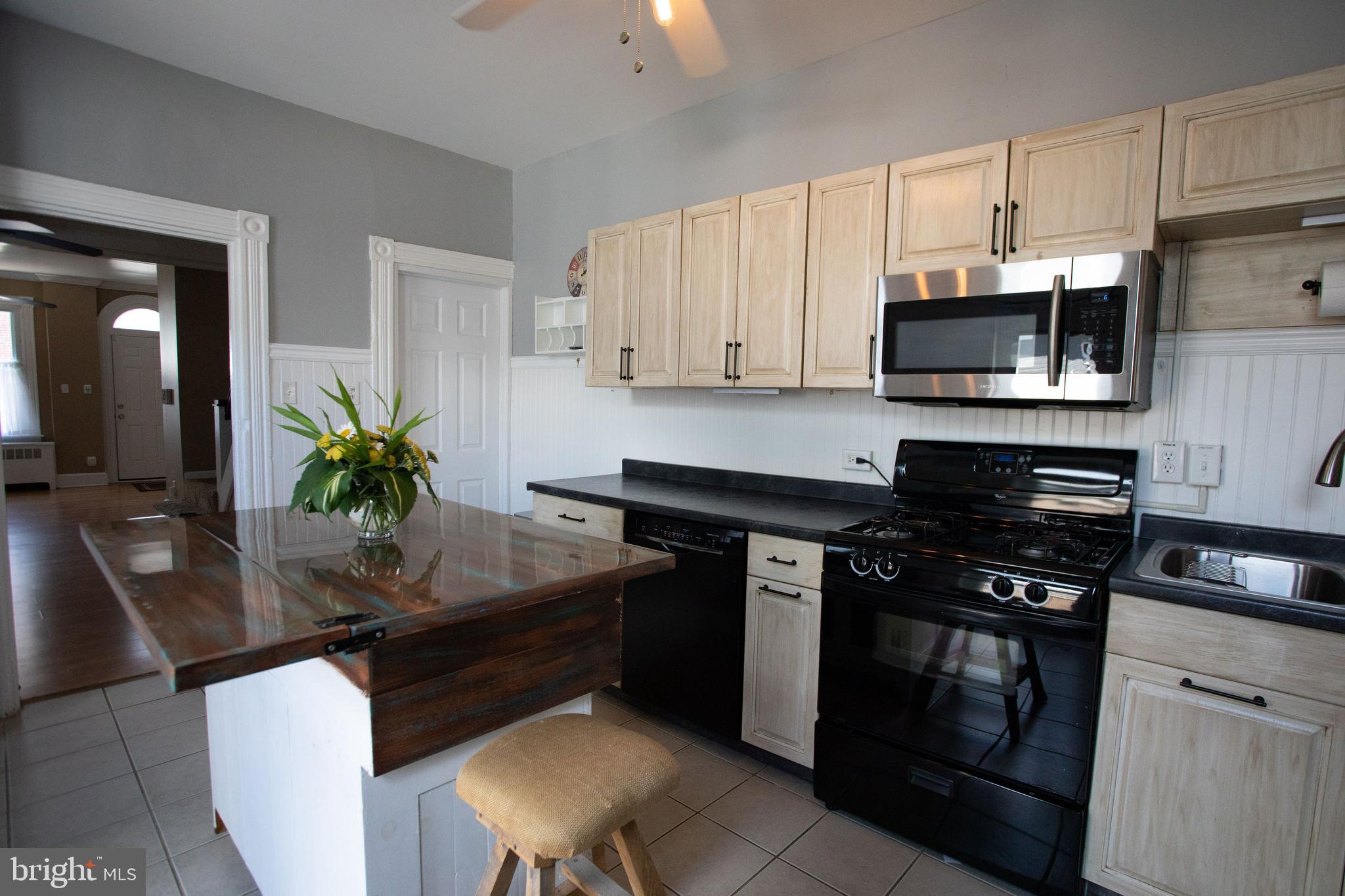 CABBAGE HILL - Residential