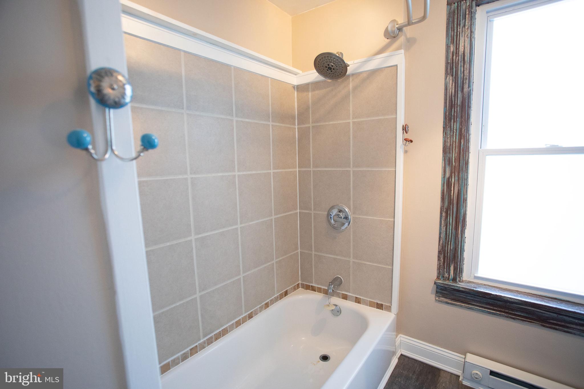 CABBAGE HILL - Residential