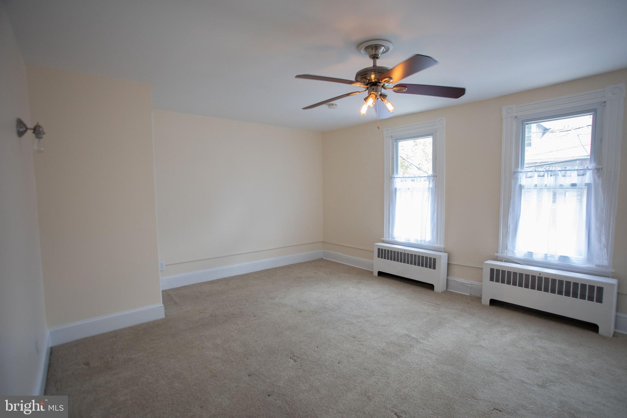 CABBAGE HILL - Residential