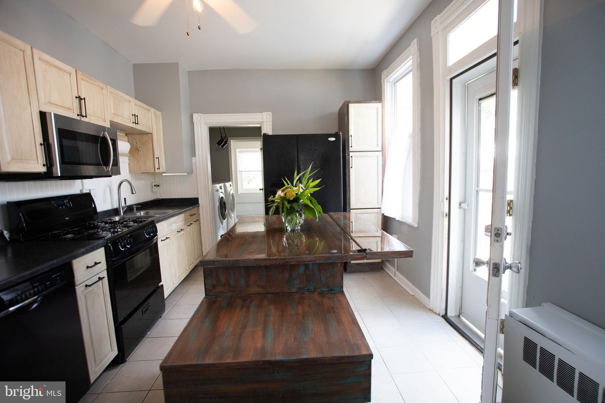 CABBAGE HILL - Residential