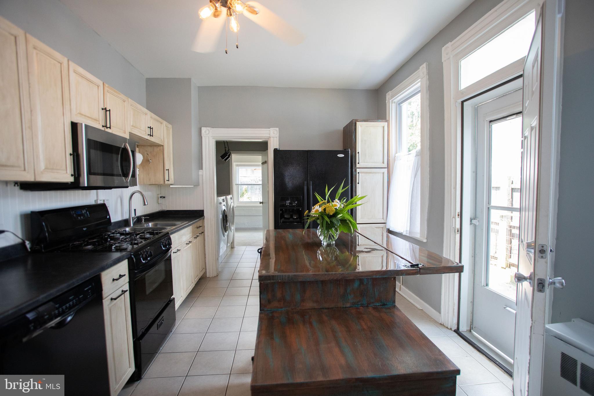 CABBAGE HILL - Residential