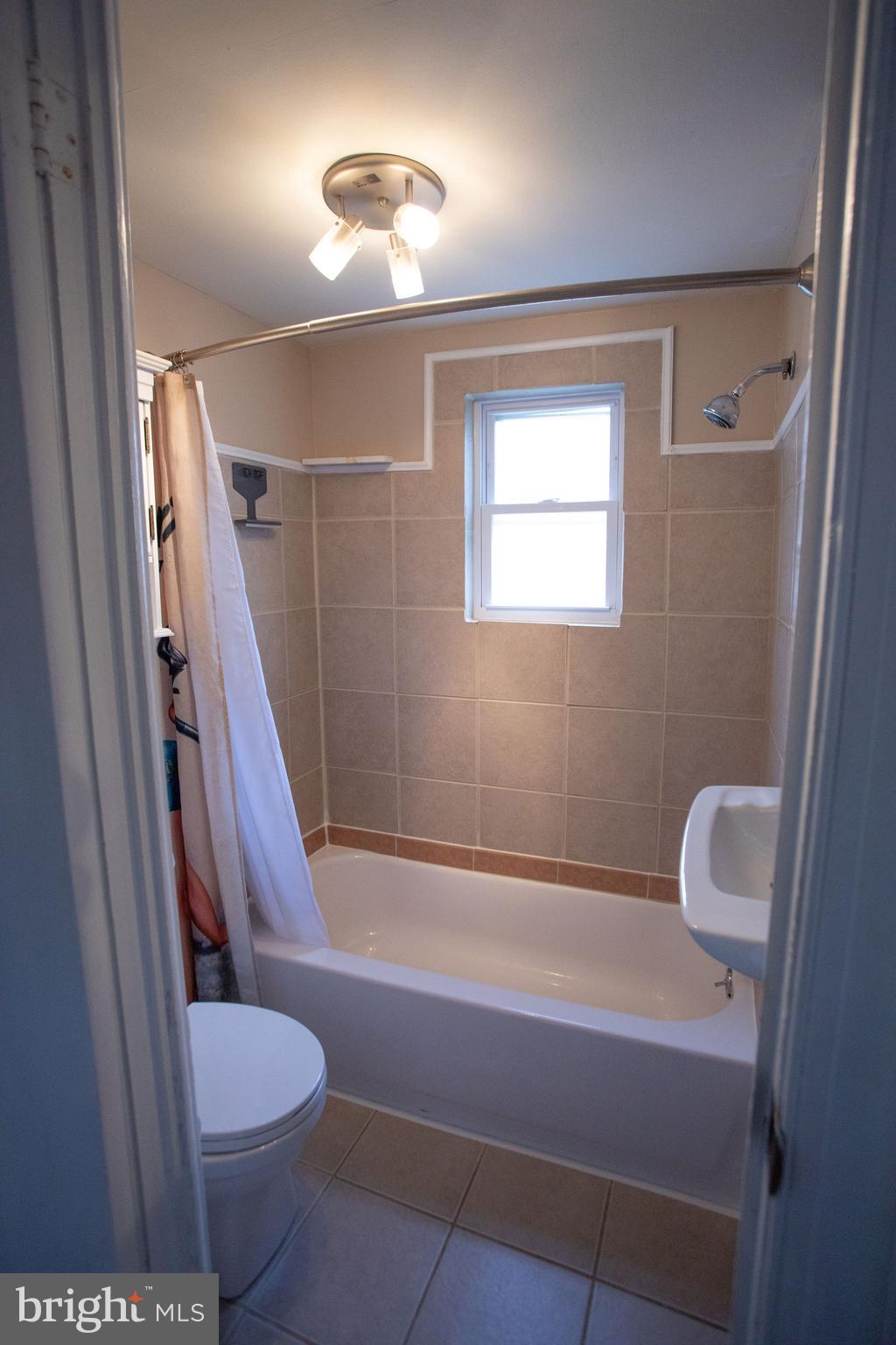 CABBAGE HILL - Residential