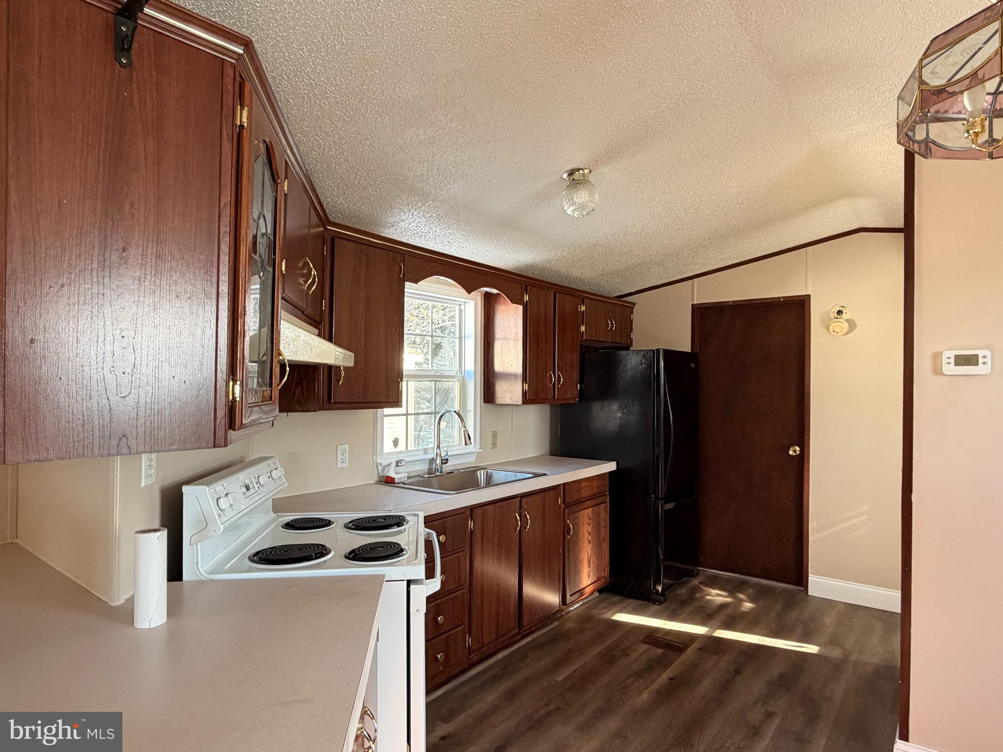 PINEWOOD ACRE - Residential