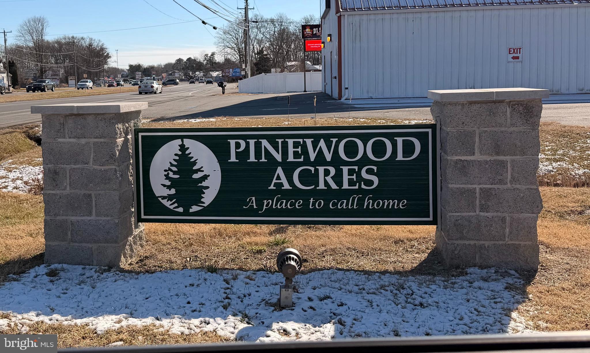 PINEWOOD ACRE - Residential