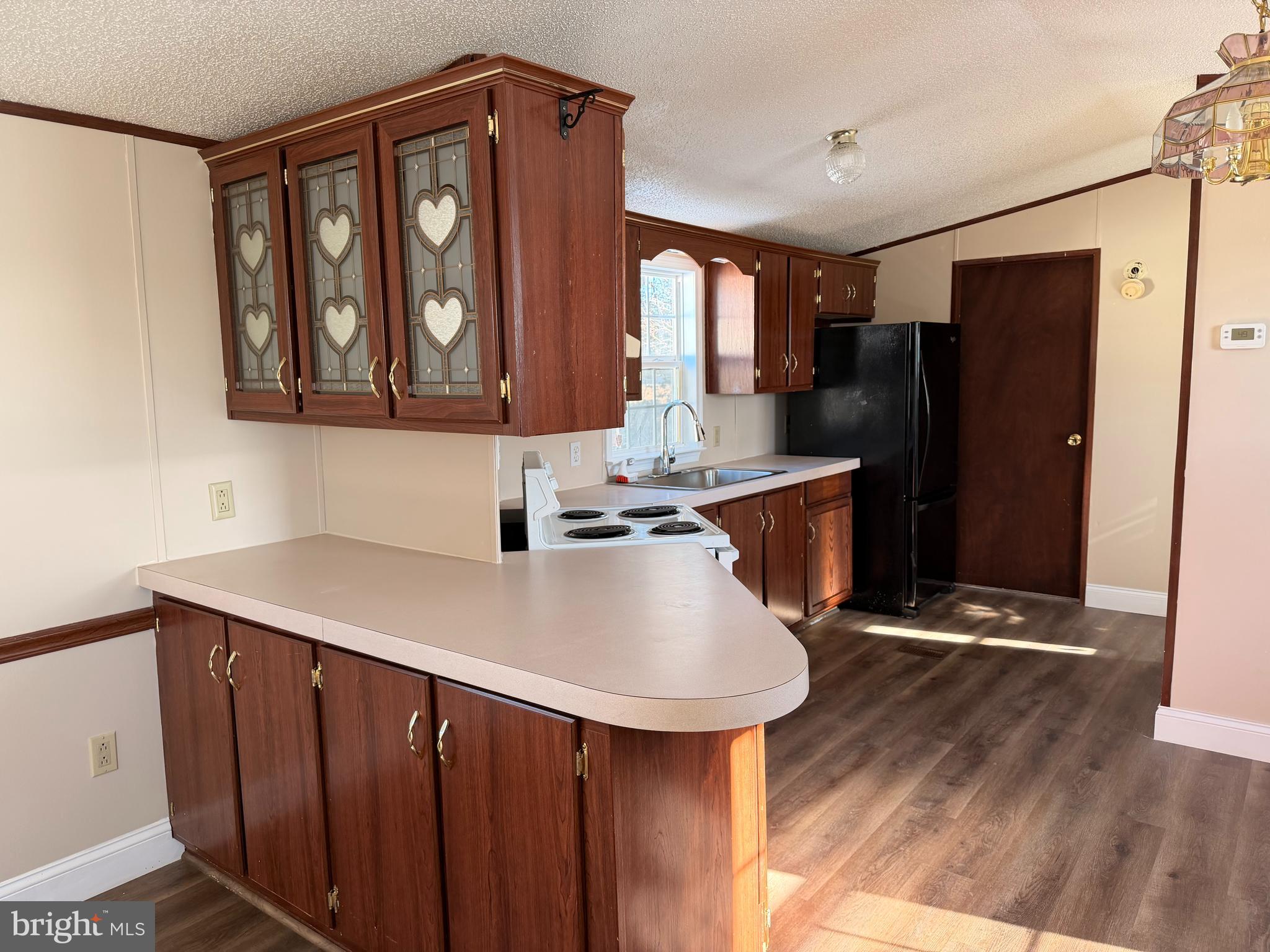 PINEWOOD ACRE - Residential