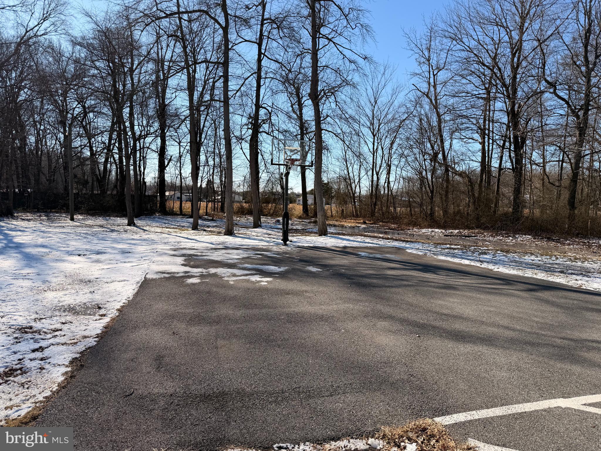 PINEWOOD ACRE - Residential