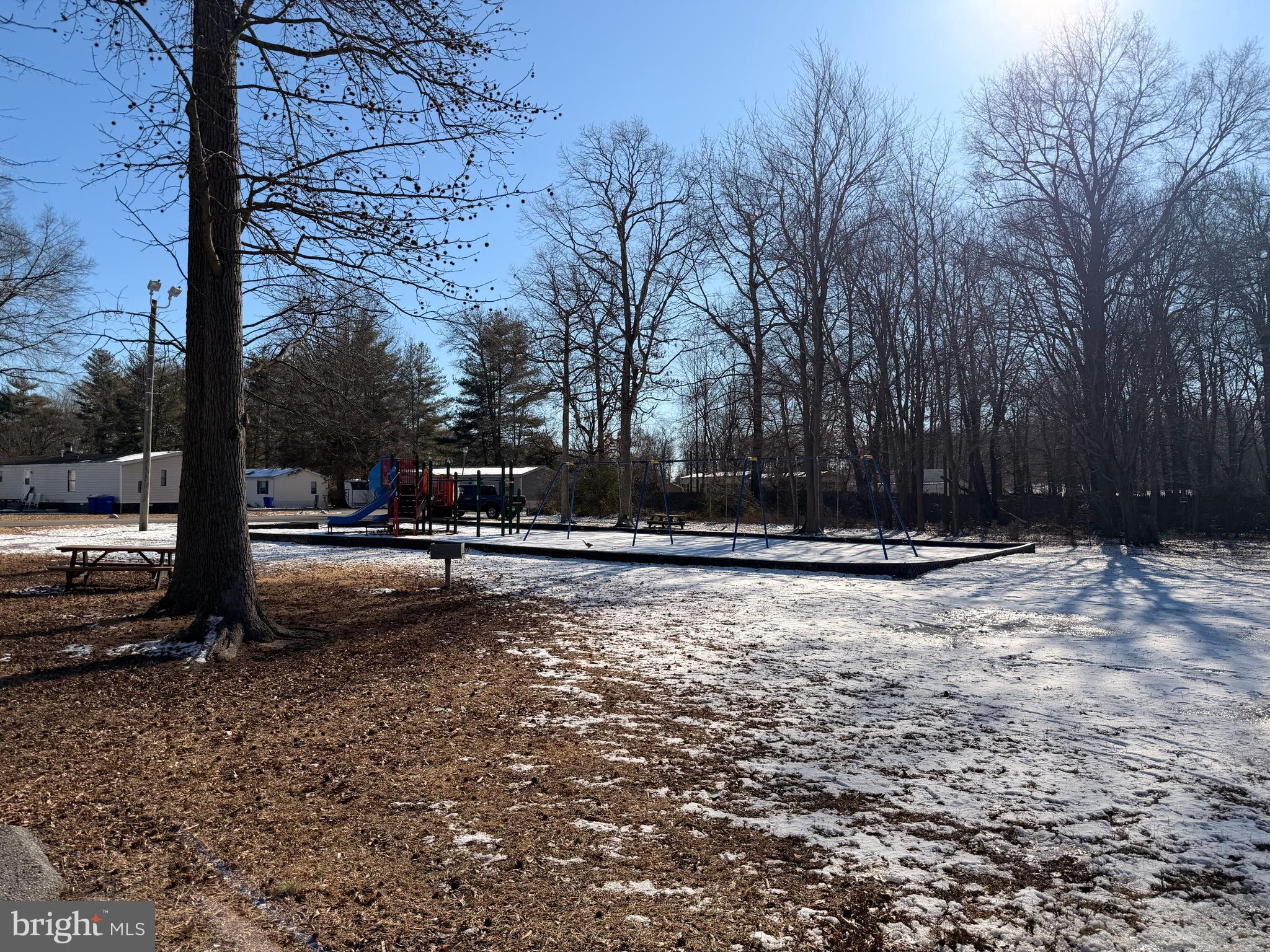 PINEWOOD ACRE - Residential