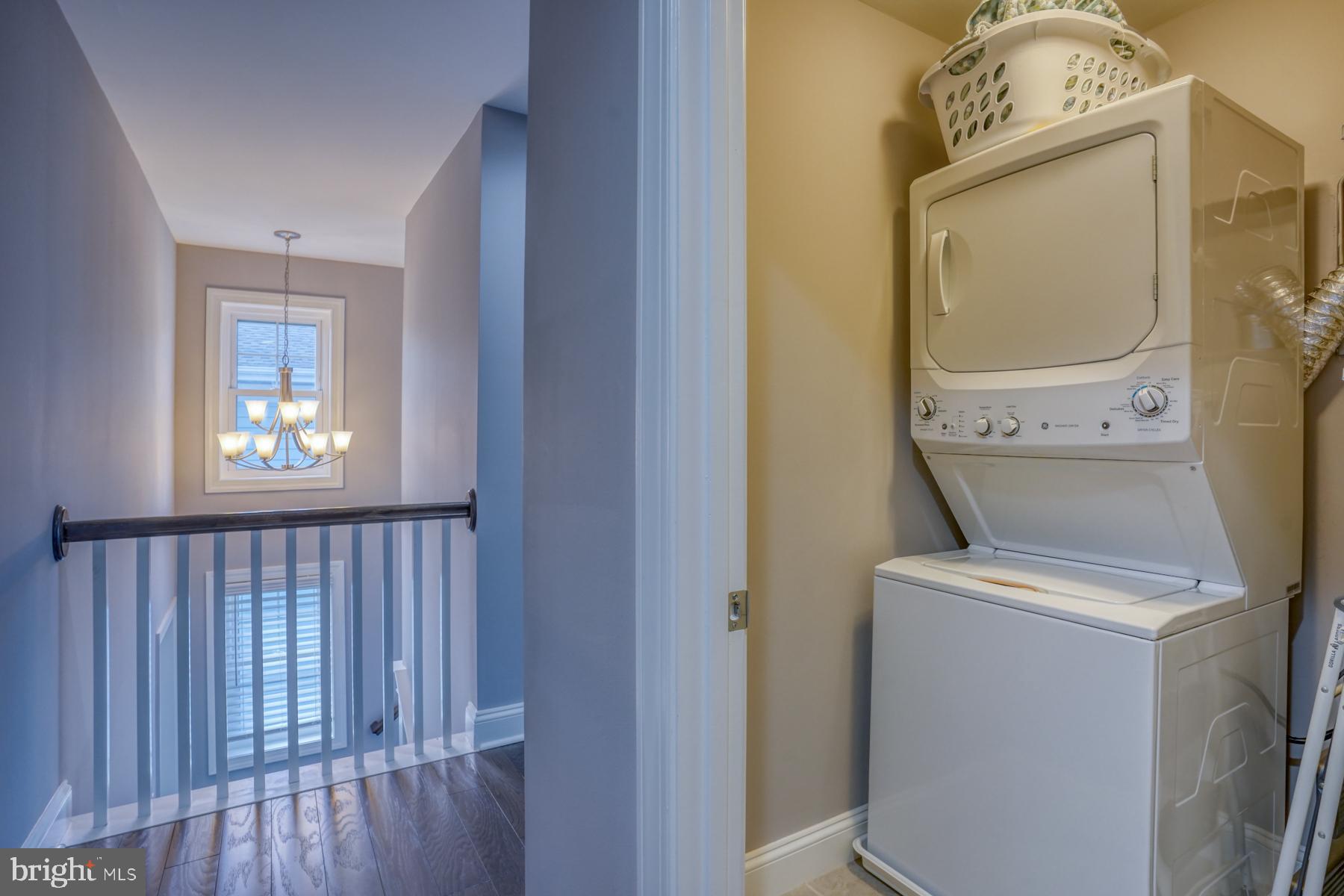 CAPE SHORES - Residential