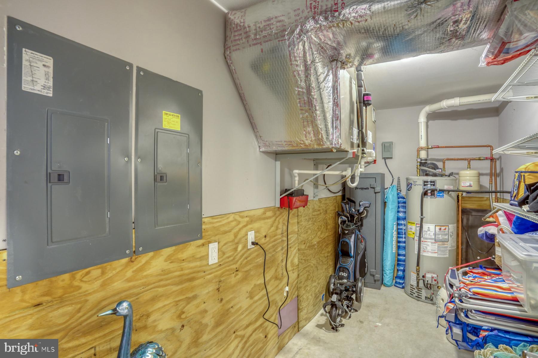 CAPE SHORES - Residential