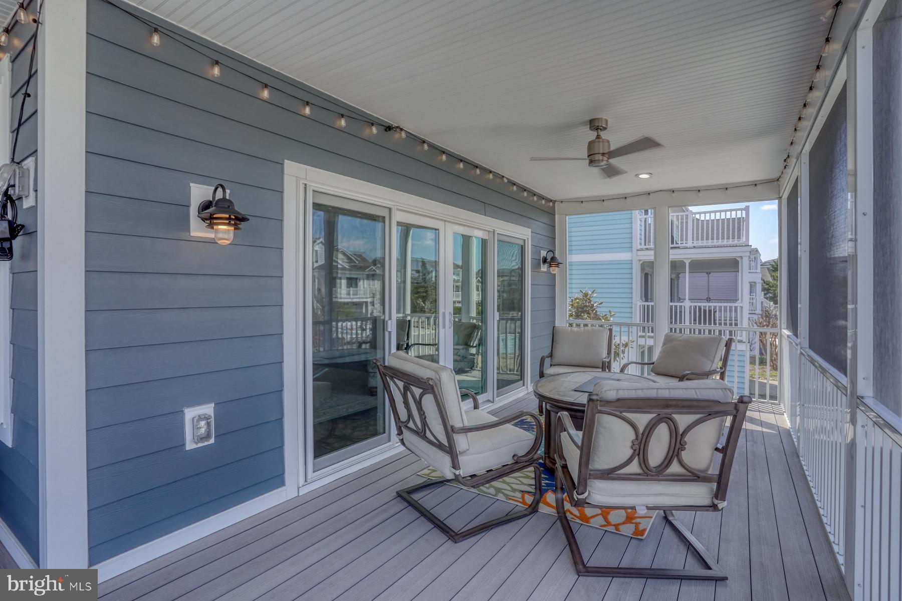 CAPE SHORES - Residential