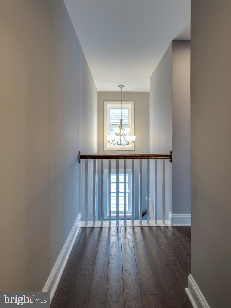 CAPE SHORES - Residential