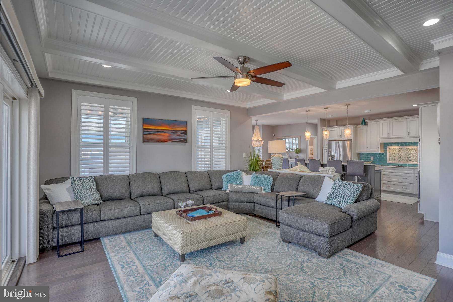 CAPE SHORES - Residential