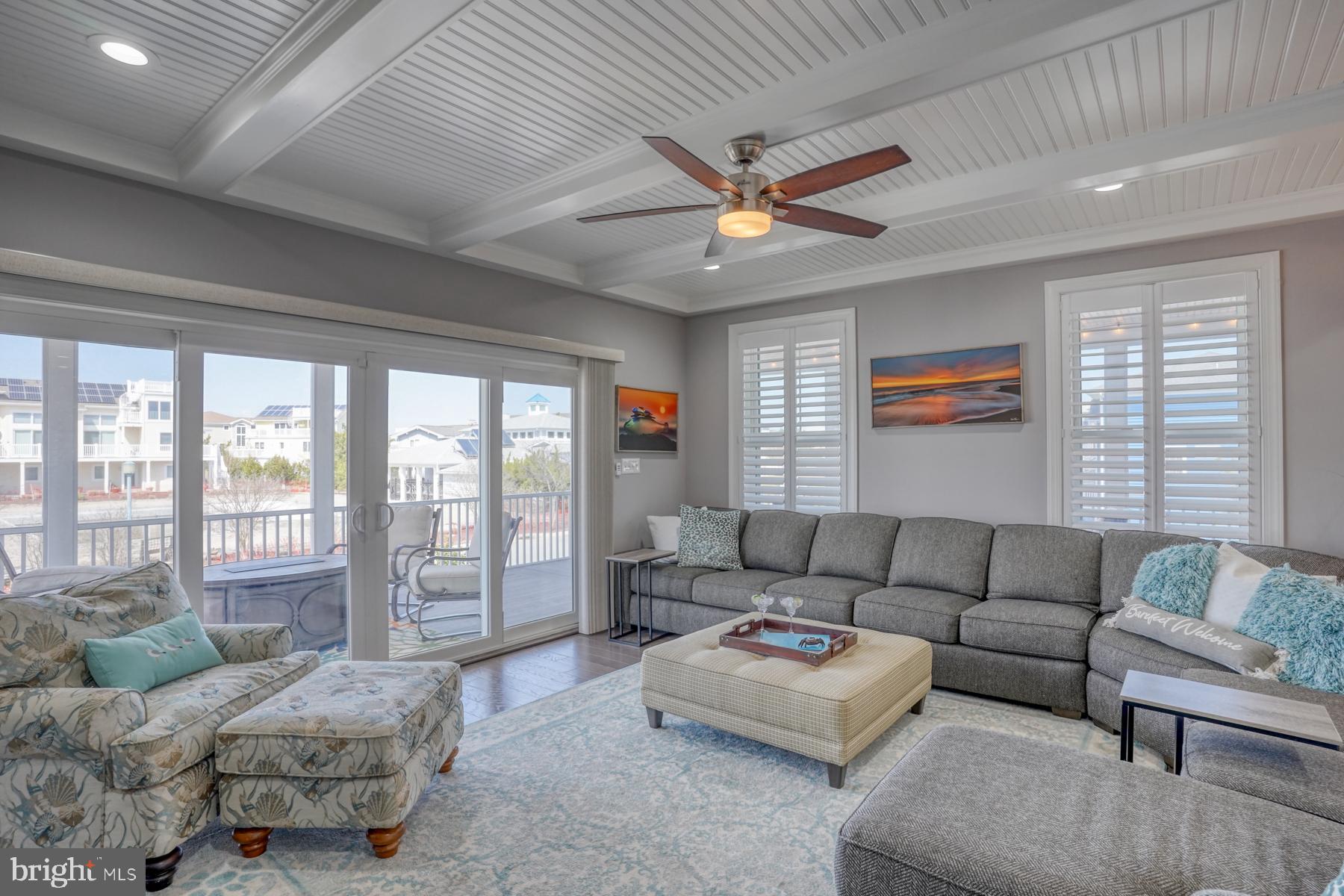 CAPE SHORES - Residential