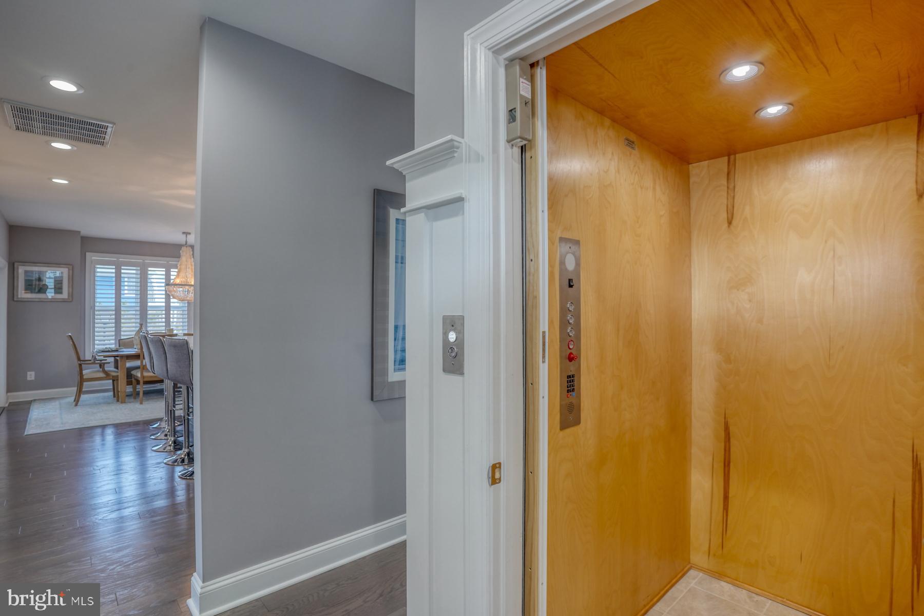 CAPE SHORES - Residential