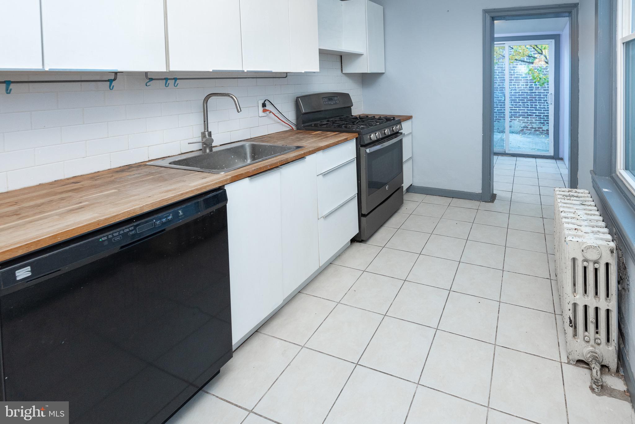 FISHTOWN - Residential Lease