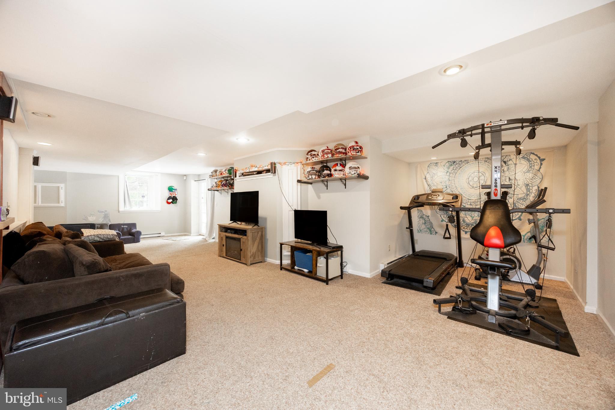 VALLEY FARM ESTATES - Residential