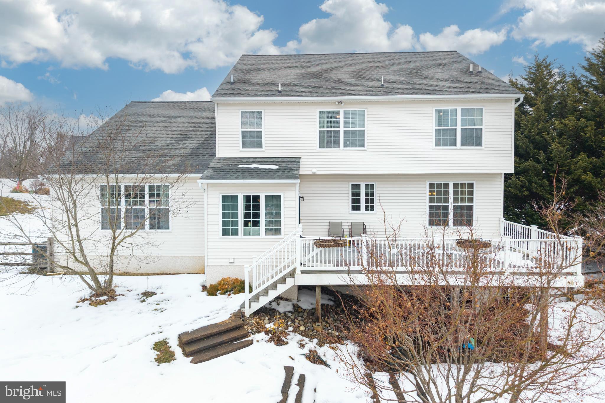 VALLEY FARM ESTATES - Residential