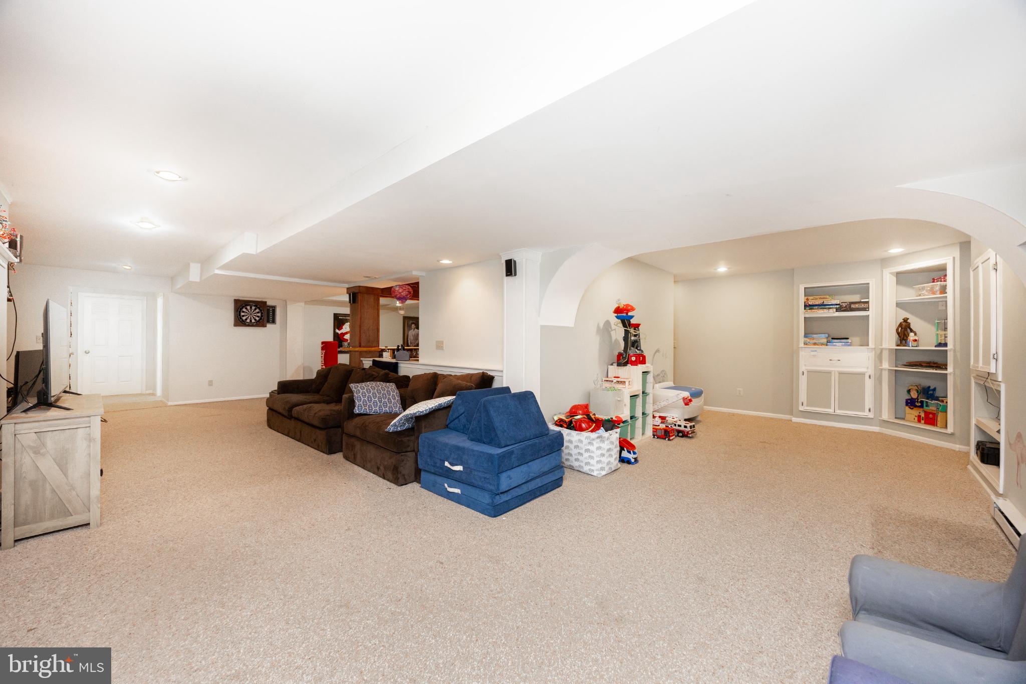 VALLEY FARM ESTATES - Residential