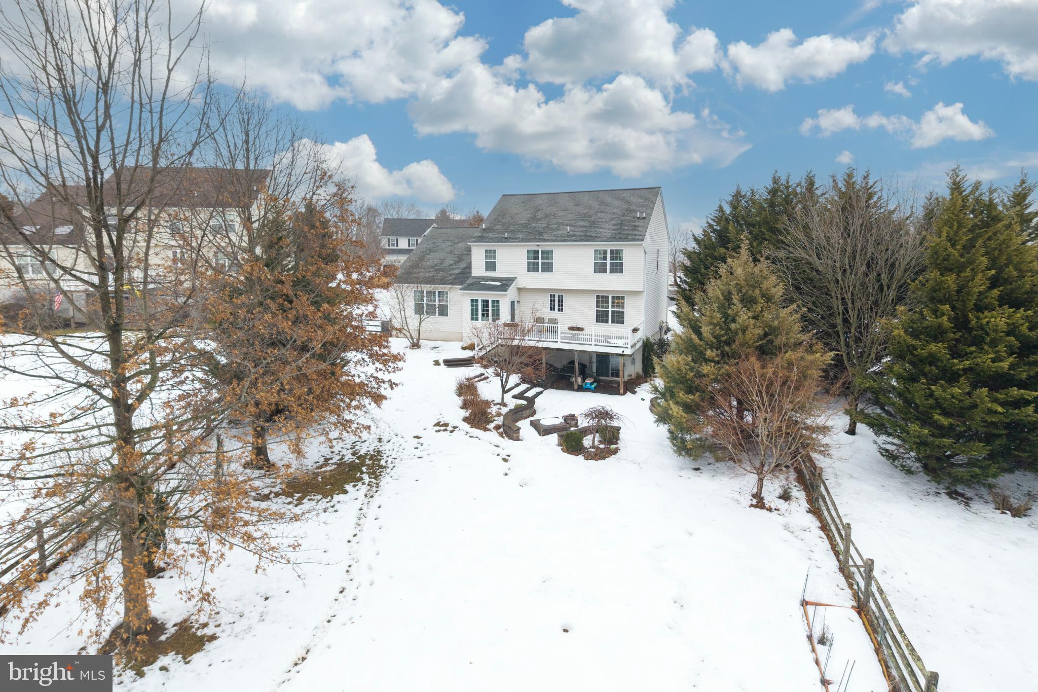 VALLEY FARM ESTATES - Residential