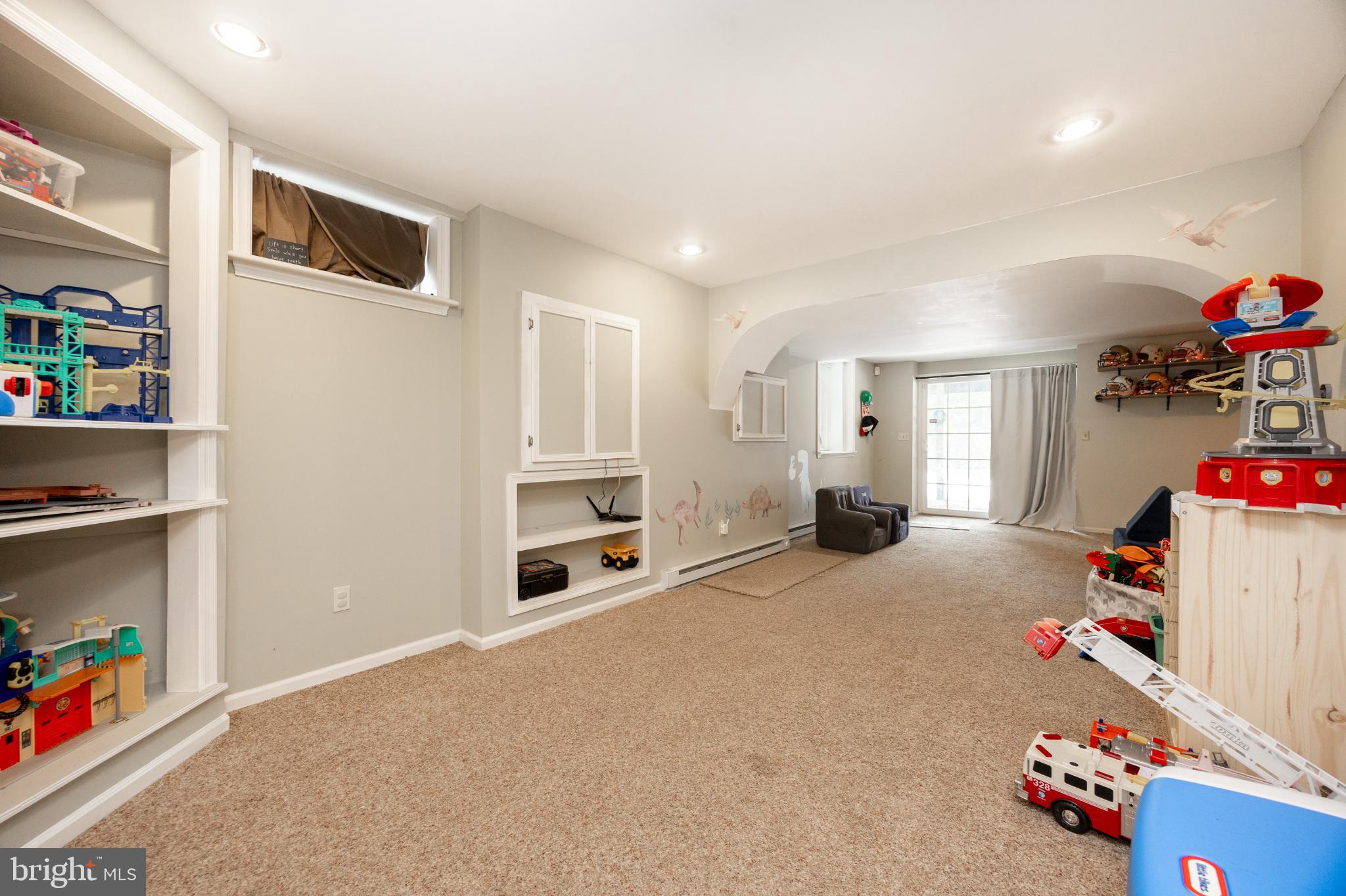 VALLEY FARM ESTATES - Residential