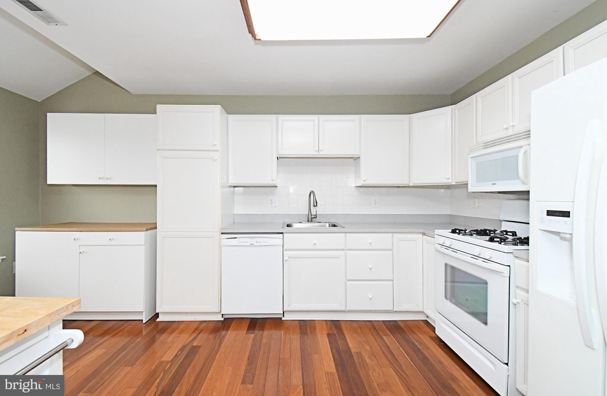 NEWTOWN GRANT - Residential