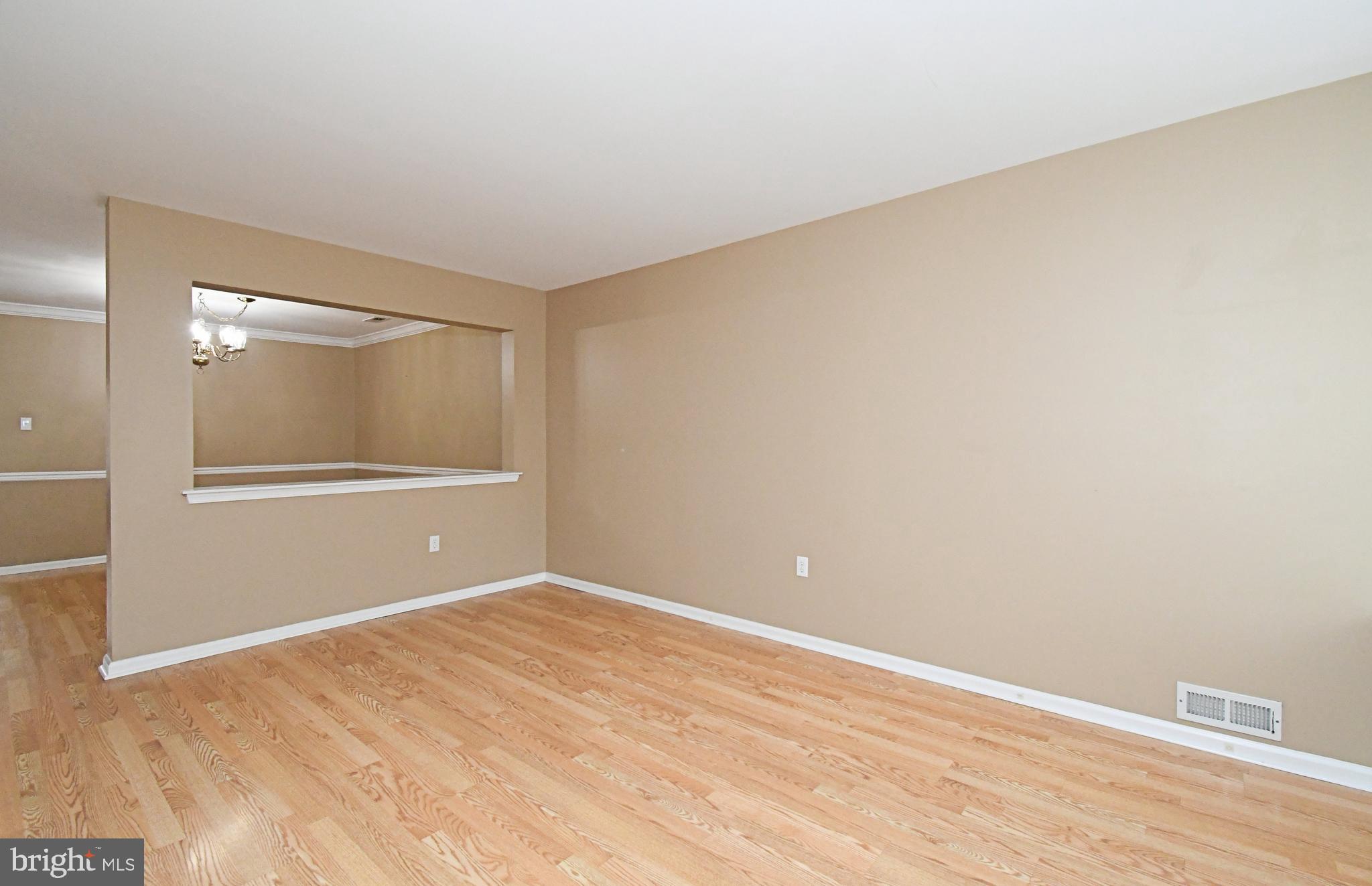 82 HONEY LOCUST LANE